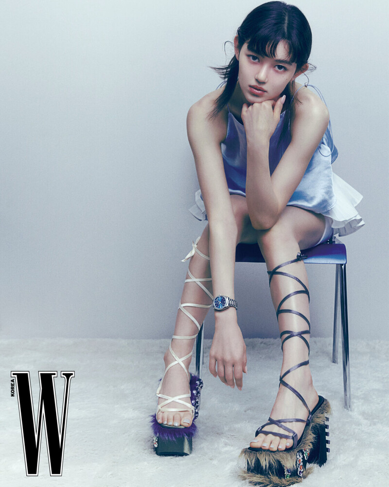 NewJeans DANIELLE for W Korea x OMEGA Watches July Issue 2023 documents 7