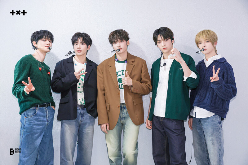 TXT - "The Star Chapter: SANCTUARY" Music Broadcast Photo Sketch documents 9