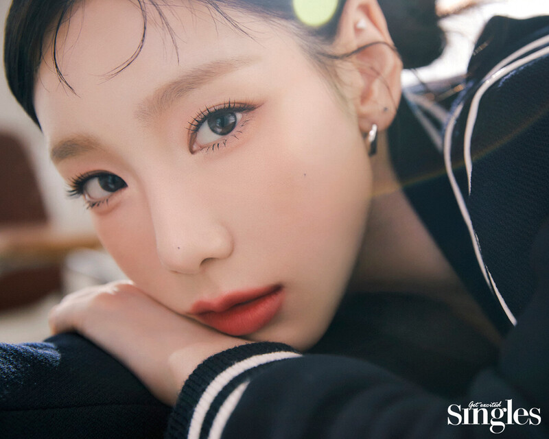 Taeyeon for Single Korea x Benefit | October 2023 documents 1