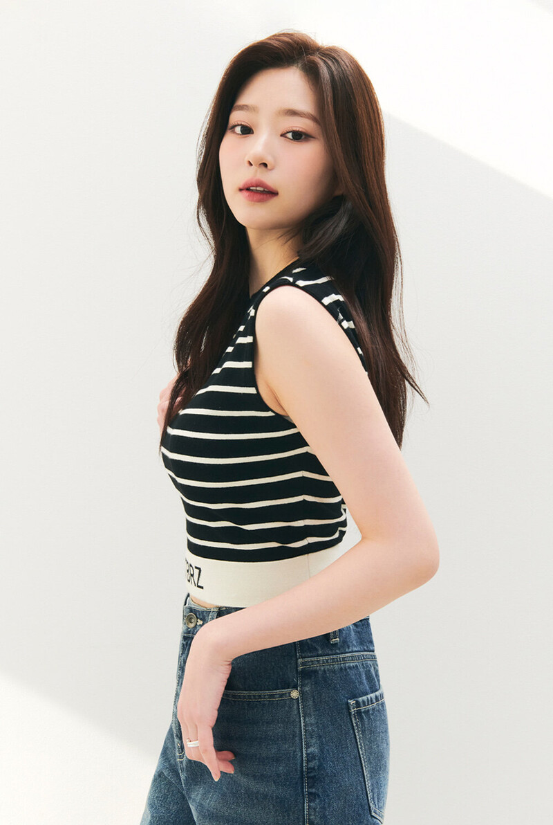 Kim Minju for Citybreeze 2022 SS Collection documents 3