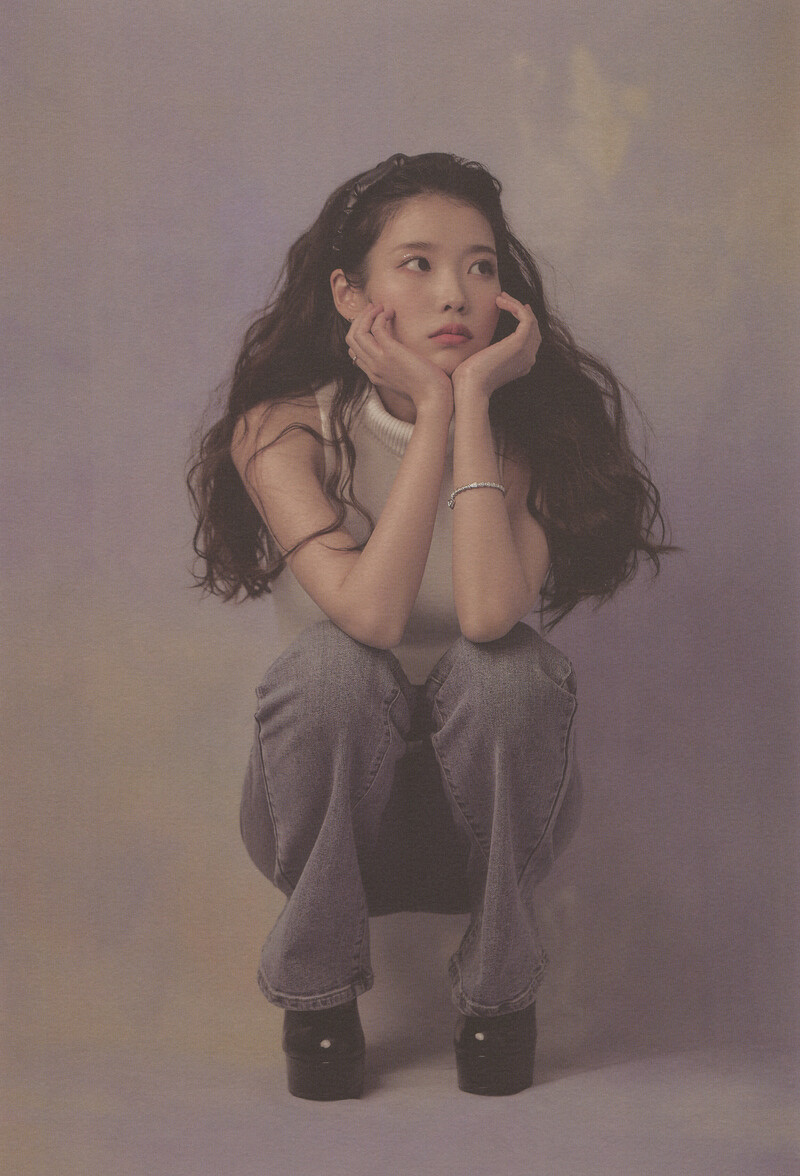 IU - 'LILAC' Photobook [SCANS] documents 1