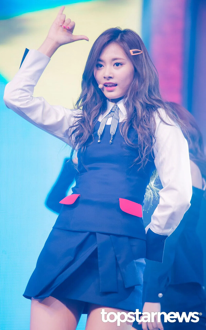 Tzuyu398.jpg