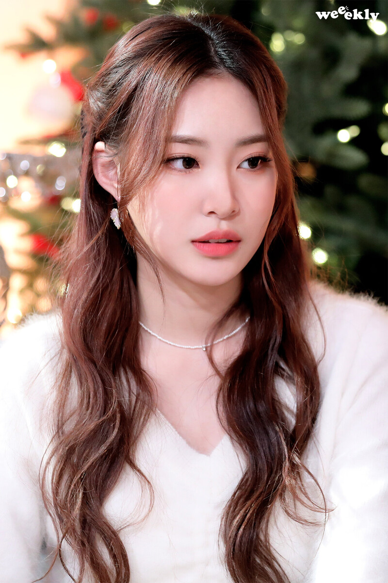 211231 IST Naver Post - Weeekly Christmas Carol Behind documents 11