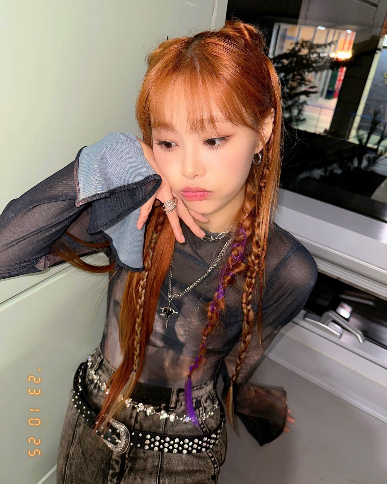 231025 Chuu Twitter Update | kpopping