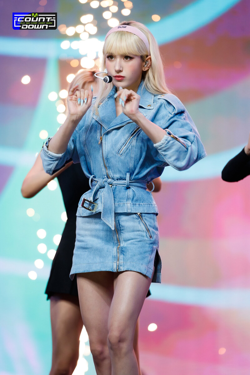 211111 SOMI - 'XOXO' at M Countdown documents 10