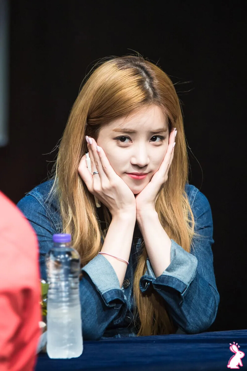 Chorong231_1.jpg