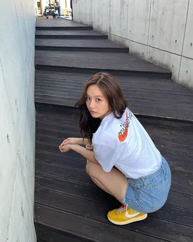 220909 GIRL'S DAY Hyeri Instagram Update