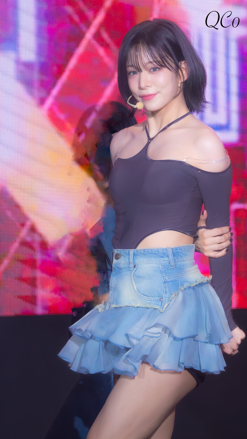 230812 fromis_9 Chaeyoung - Daejeon Midnight Festival documents 5