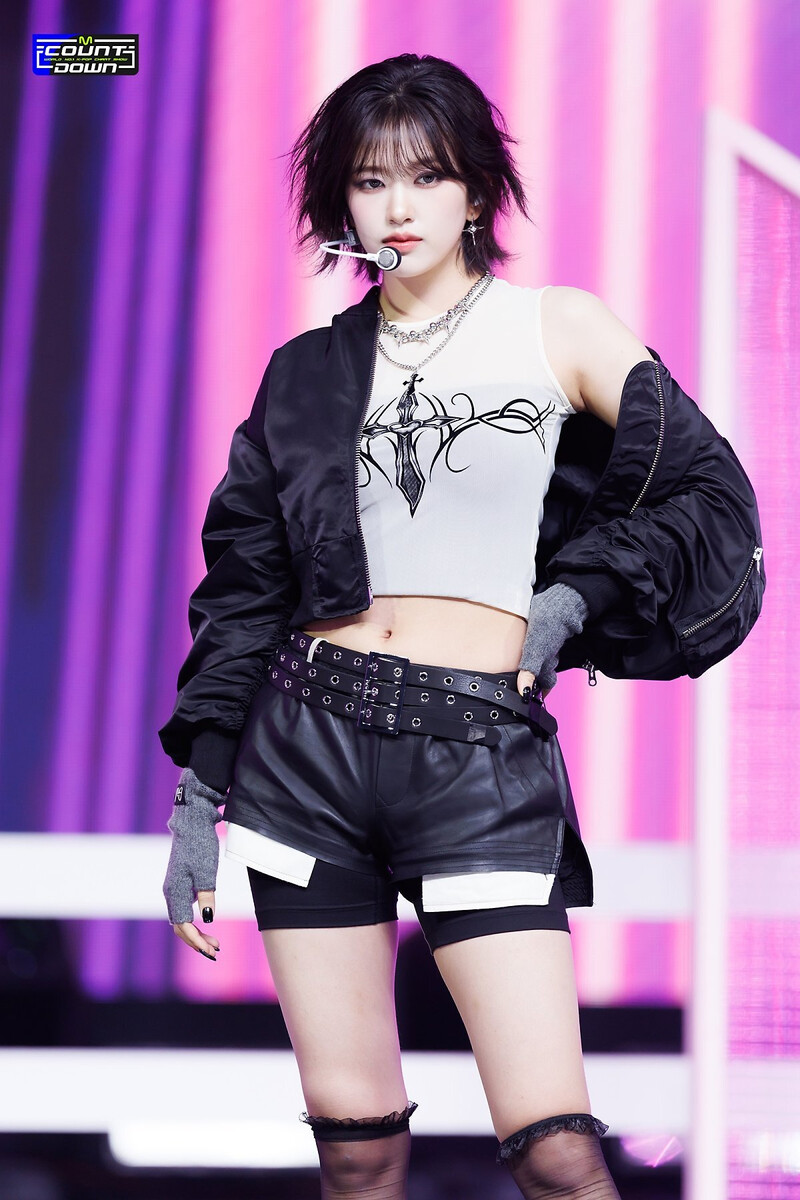 231019 IVE Yujin - 'Baddie' at M COUNTDOWN documents 9