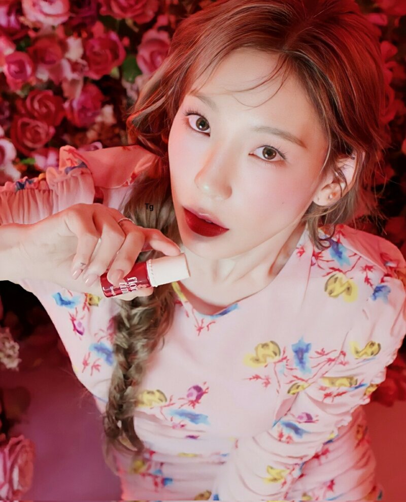Taeyeon for Benefit Cosmetics April 2022 Campaign Shoot documents 10