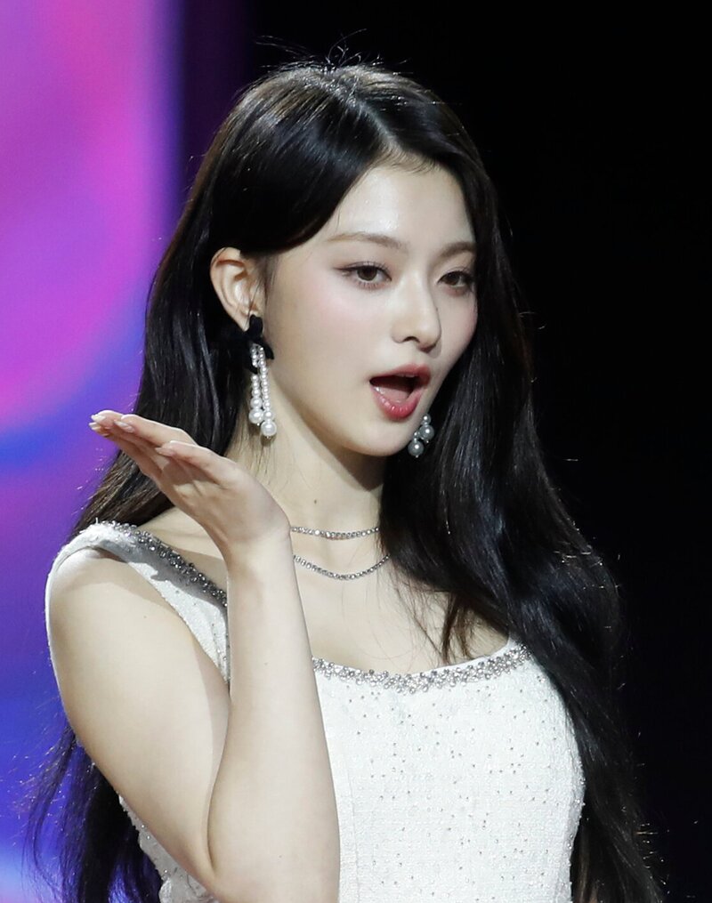 231225 fromis_9 Nagyung - 2023 SBS Gayo Daejeon documents 1