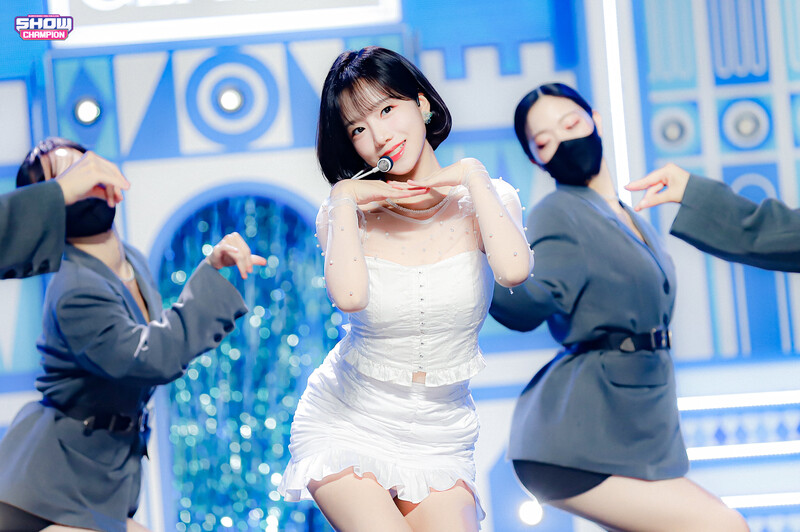 211013 Jo Yuri - 'GLASSY' at Show Champion documents 6