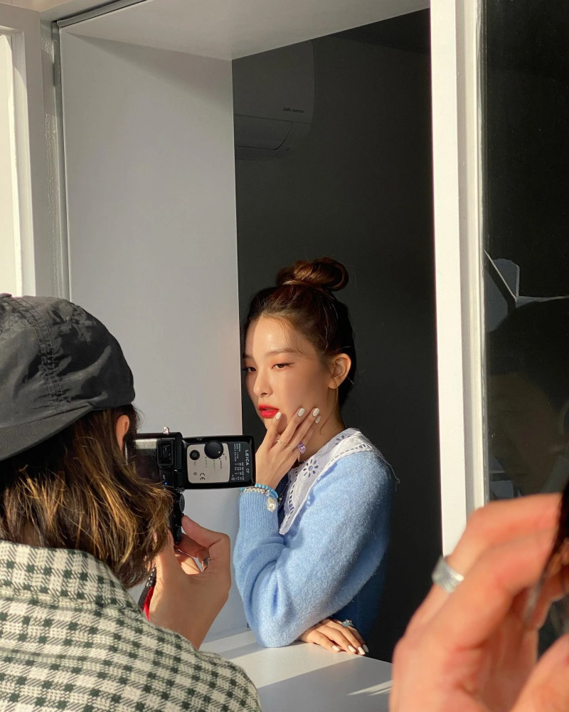 210516 Red Velvet Seulgi Instagram Update documents 8