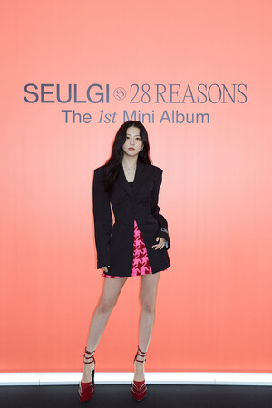 221004 Red Velvet Seulgi - '28 REASONS' Press Conference