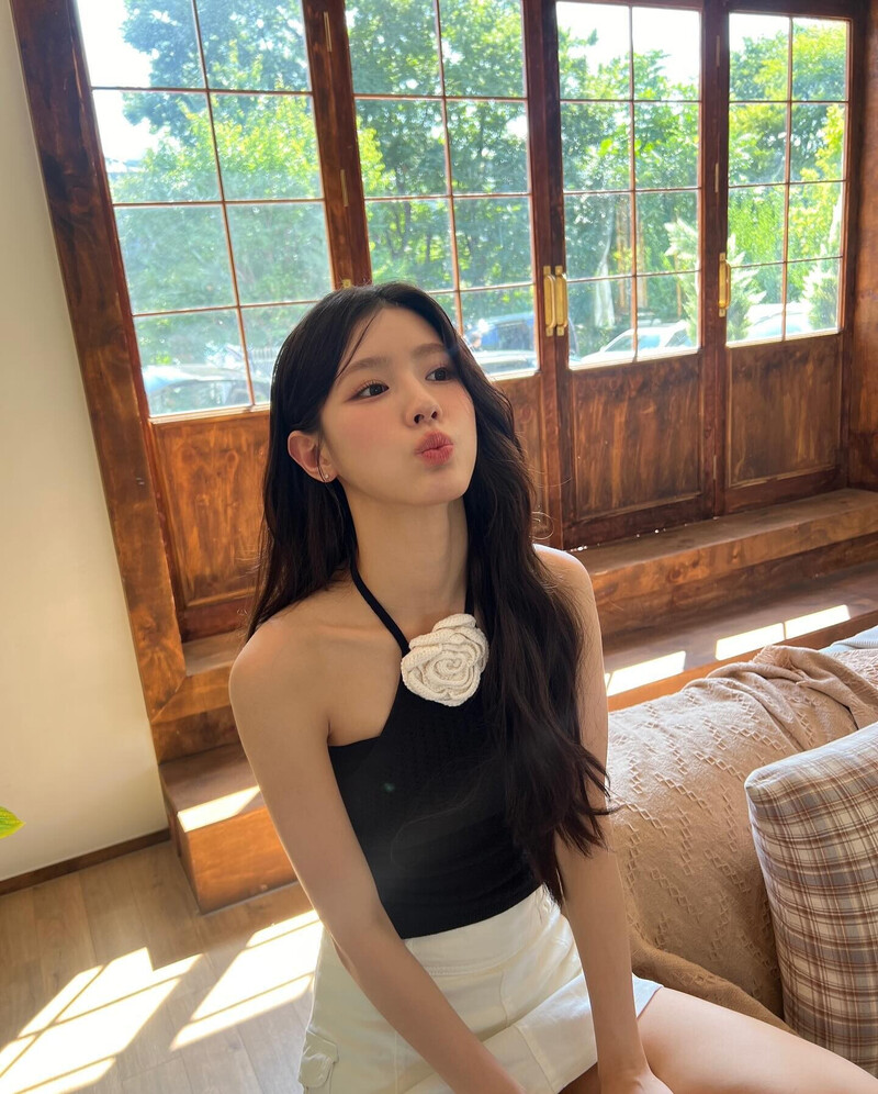 241001 - MIYEON Instagram Update documents 18