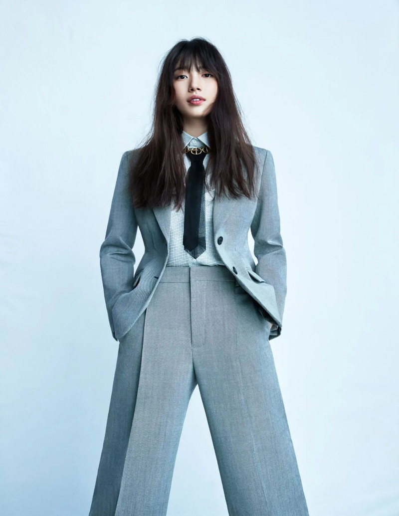 Bae Suzy for ELLE Korea Magazine August 2020 Issue | kpopping