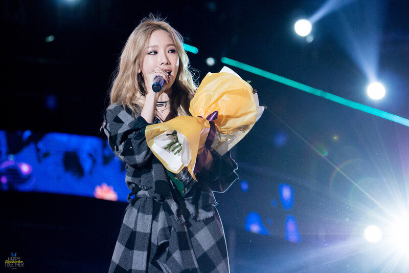 151016 Girls' Generation Taeyeon at Incheon Sky Festival | kpopping