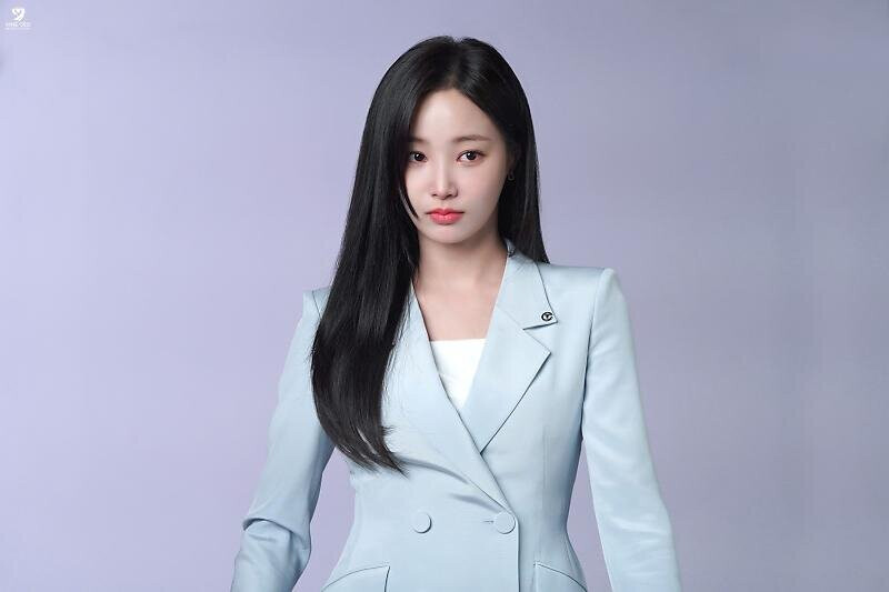 230707 9Ato Entertainment Naver Post - Yeonwoo 'MBC NUMBERS Photoshoot Behind' documents 3