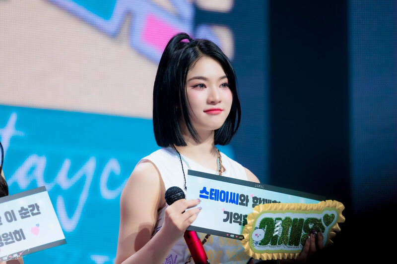 240831 STAYC Isa - 2024 Fanmeeting 'STAYC Movie Club' Day 1 documents 7