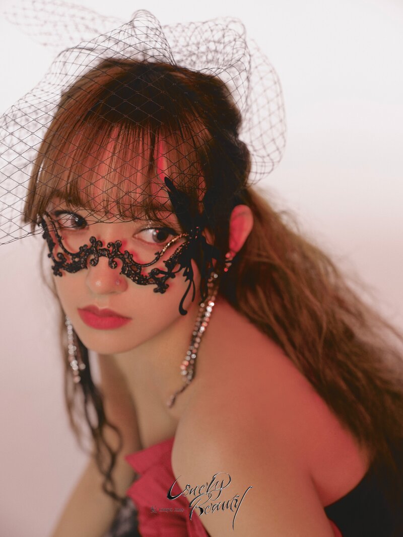 Cheng Xiao 'Lonely Beauty' Teasers documents 3