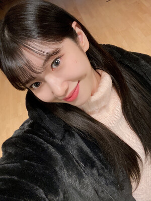 230120 Rocket Punch Weverse Update - Suyun