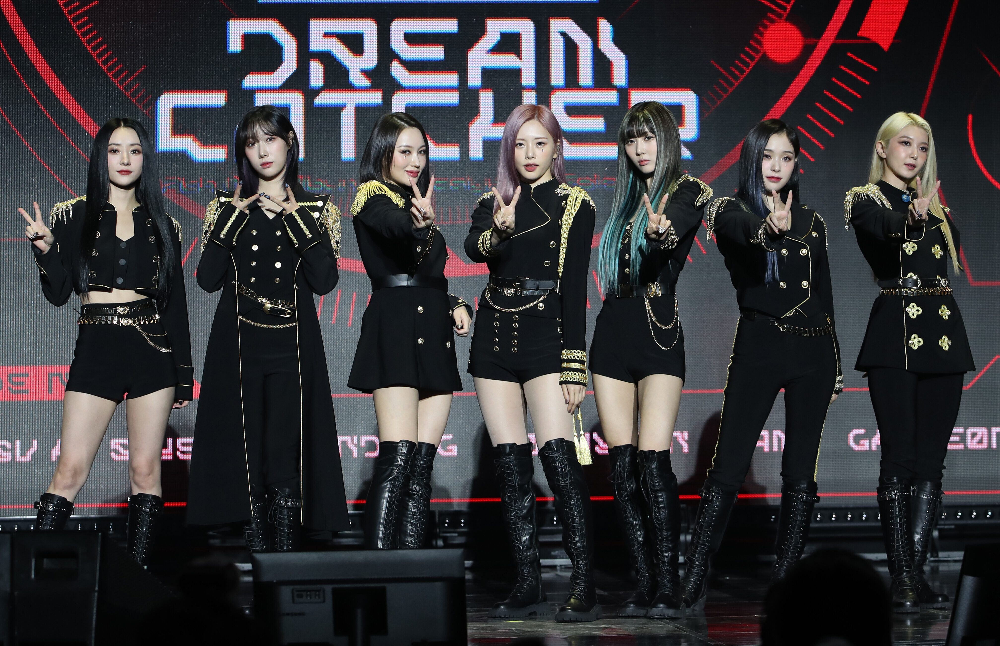 221011 Dreamcatcher Apocalypse Follow Us Press Showcase Kpopping 