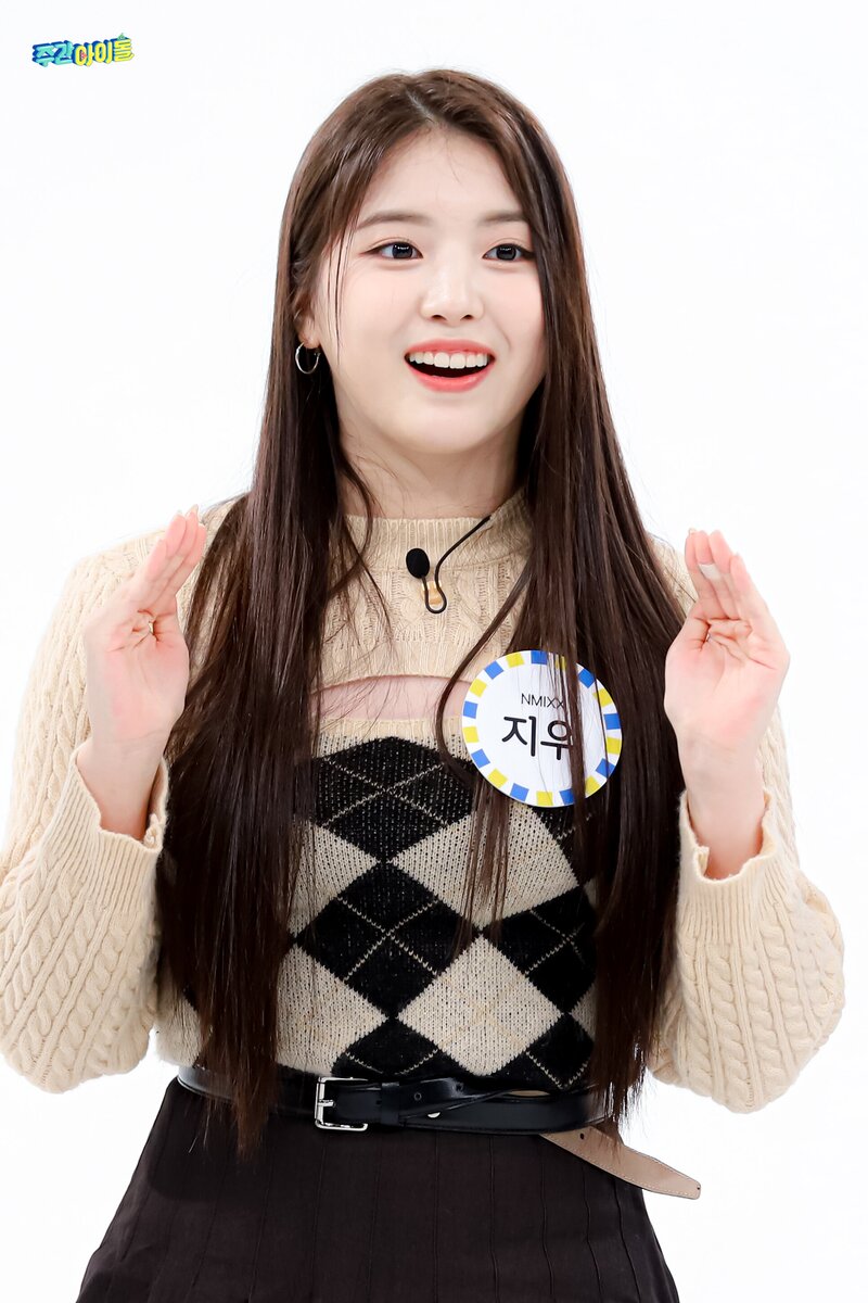 220222 MBC Naver Post - NMIXX at Weekly Idol documents 8