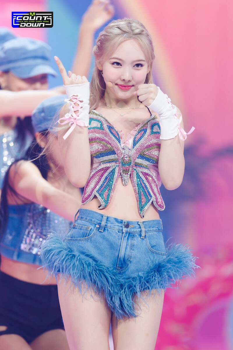 220630 TWICE Nayeon - 'POP!' at M Countdown documents 12