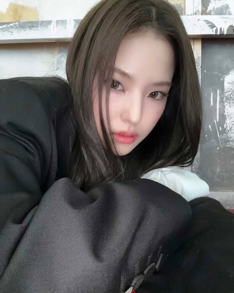 241221 izna Instagram Update - Mai documents 4