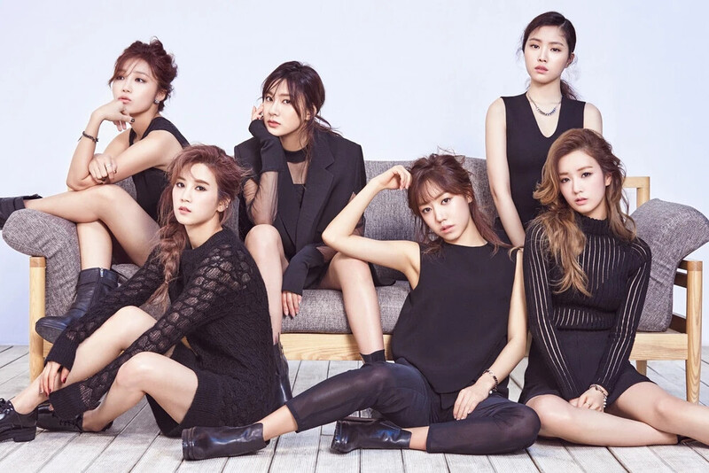 Apink for Cosmopolitan February 2015 issue documents 1