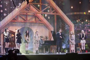 221015 JTBC K-909 Website Update - MeloMance X STAYC perform "Love, Maybe"