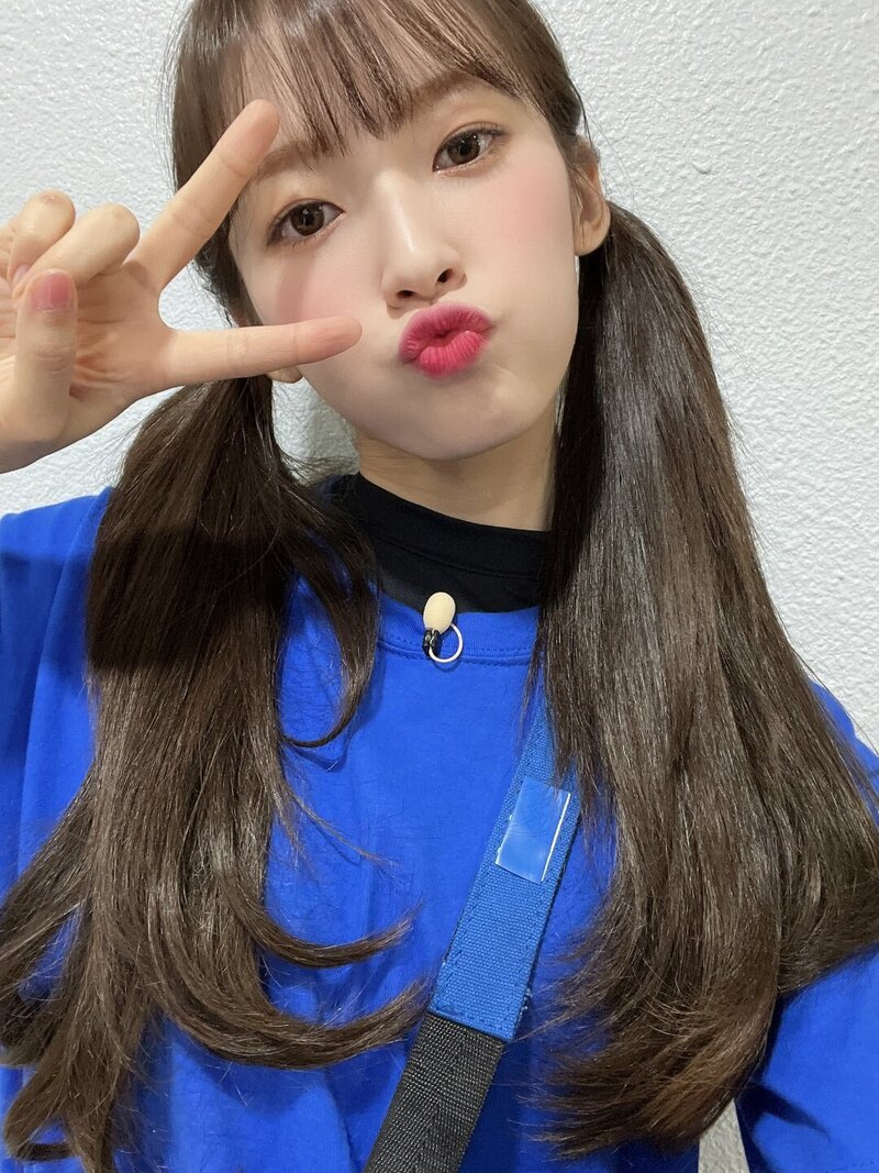 211128 OH MY GIRL Arin SNS Update documents 1