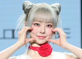 240902 Loossemble ViVi - 3rd Mini Album 'TTYL' Comeback Showcase