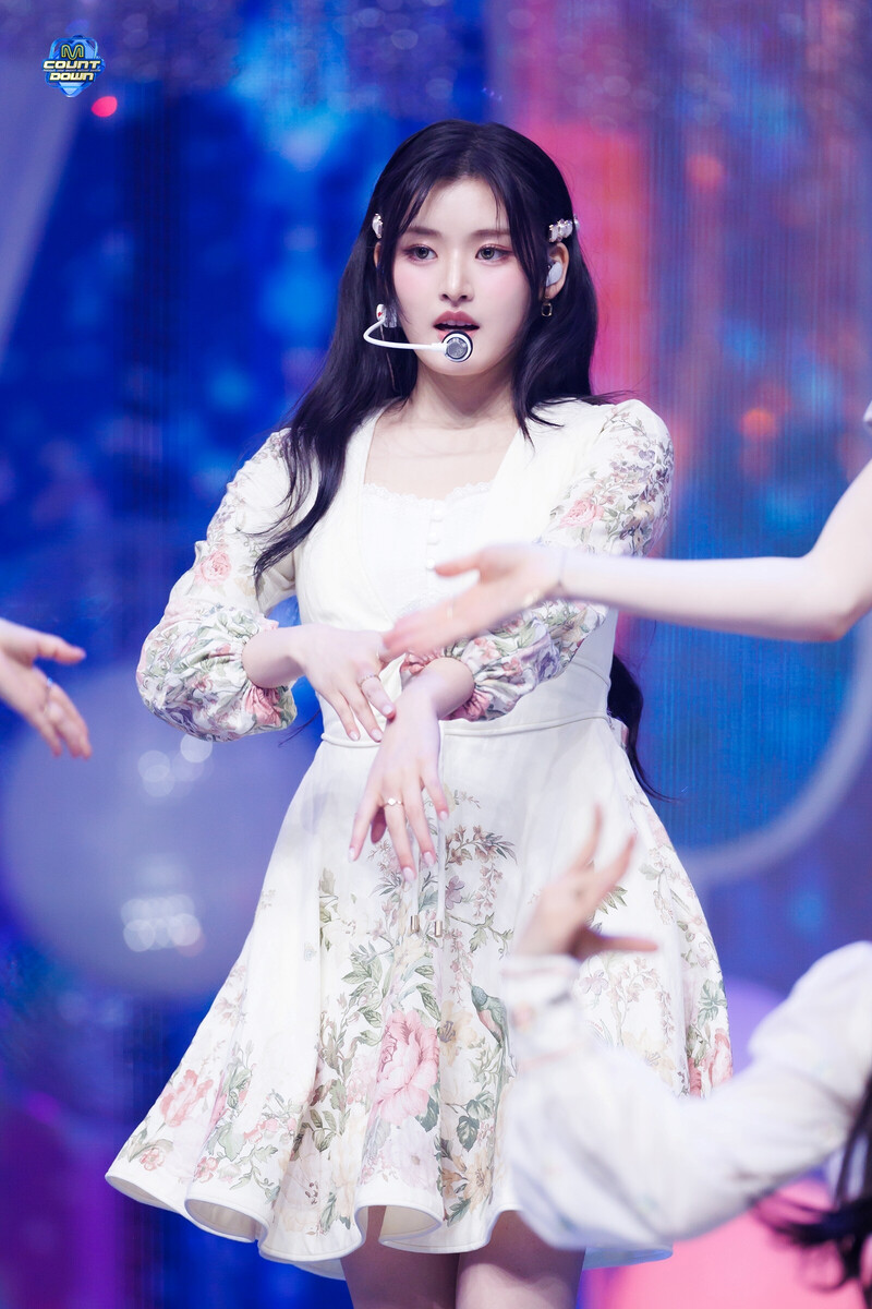 240926 FIFTY FIFTY Athena - 'SOS' at M Countdown documents 4