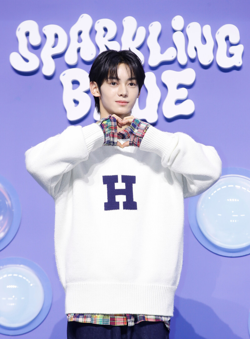 240122 TWS Hanjin - 'Sparkling Blue' Debut Showcase documents 6