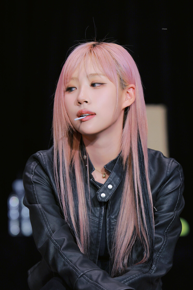 241110 Purple Kiss Dosie - Musicart Fansign Event documents 4