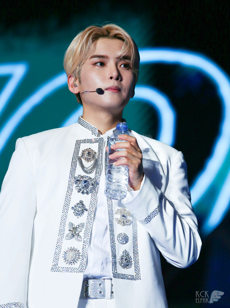 200118 Super Junior Ryeowook at SS8 in Macau (Day 1) documents 3