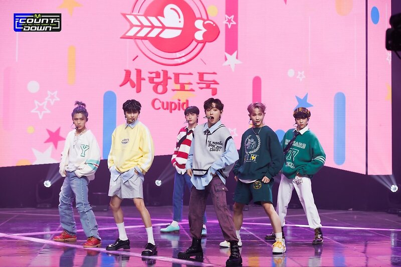 220421 DKZ - "Cupid" at M Countdown documents 1