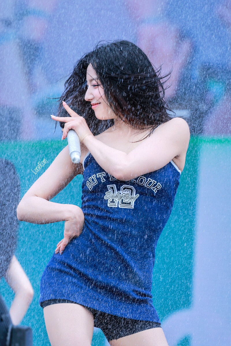 240705 fromis_9 Saerom - Waterbomb Festival in Seoul Day 1 documents 1