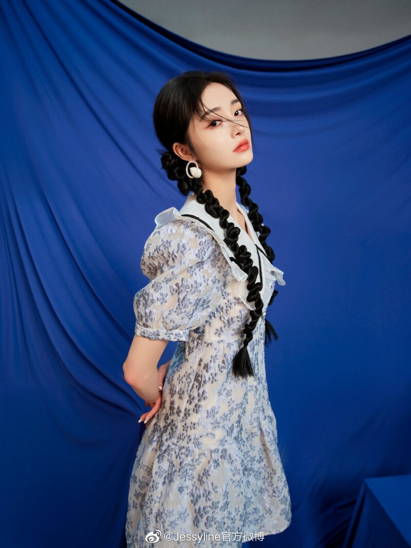Zhou Jie Qiong for Jessyline 2022 Summer Collection documents 10