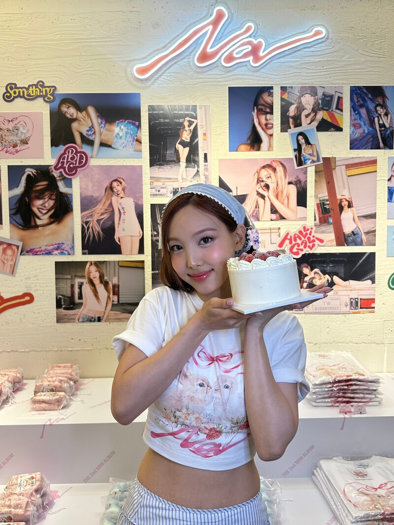 240621 - TWICE Twitter Update with NAYEON, CHAEYOUNG n TZUYU documents 1