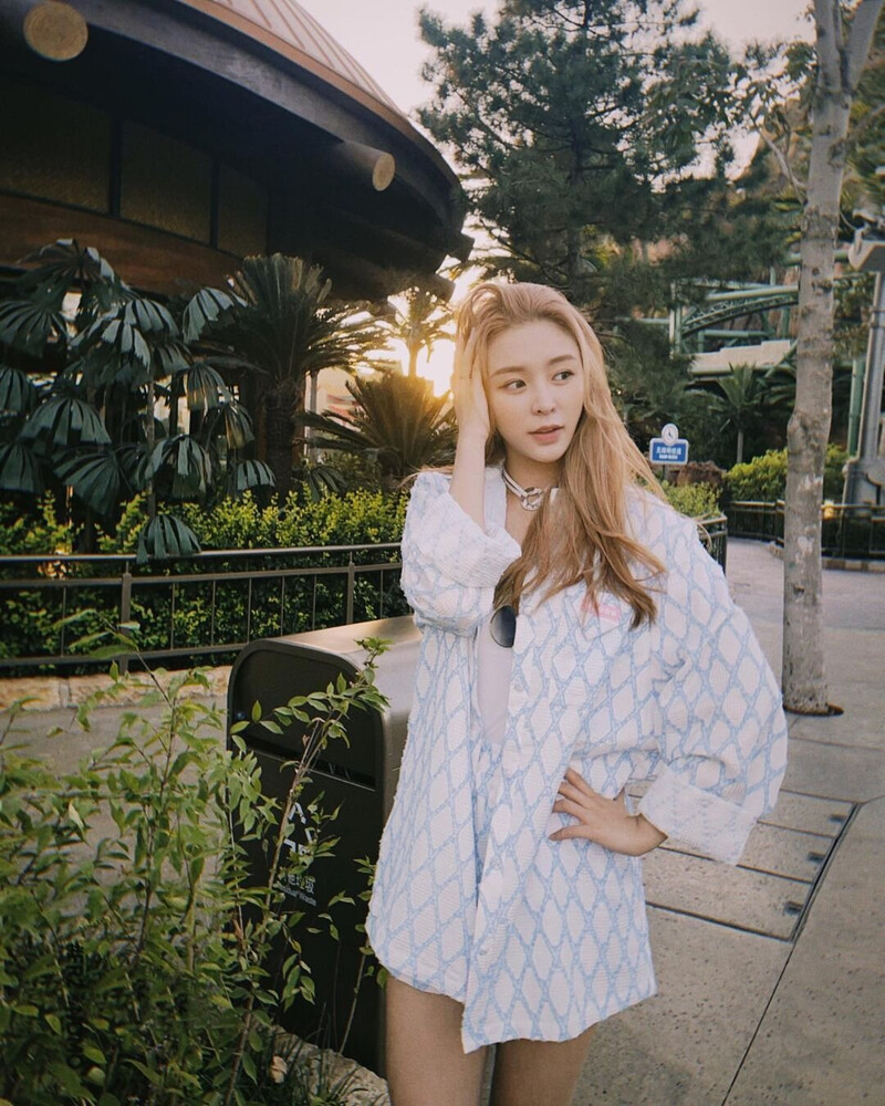 220924 EX-CLC Elkie Instagram Update documents 4