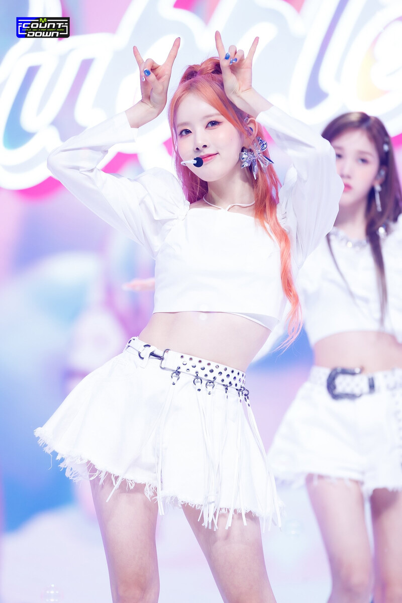 230824 STAYC Sieun - 'Bubble' at M COUNTDOWN documents 14