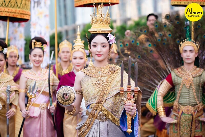 240414 (G)I-DLE Minnie - Songkran Celebration in Thailand documents 21