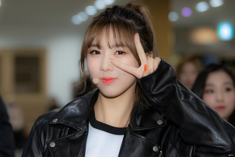 Yoohyeon778.png