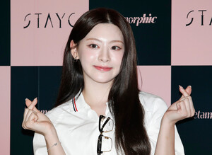 240702 STAYC Seeun - "Metamorphic" Pop-up Space Press Day