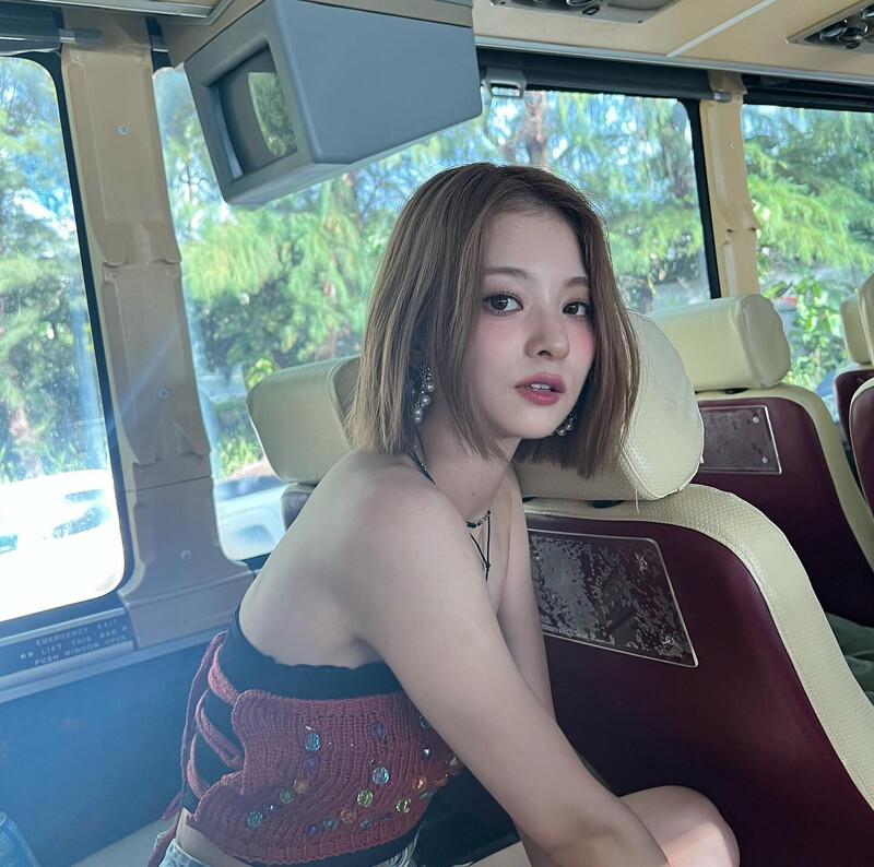 220627 fromis_9 Nagyung Instagram Update documents 2