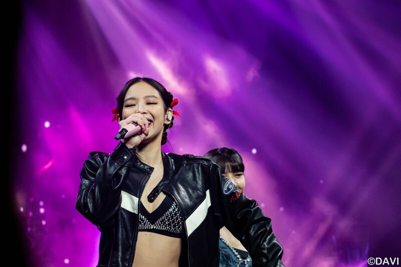 221030 BLACKPINK Jennie - 'BORN PINK' Concert in Houston Day 2 documents 9