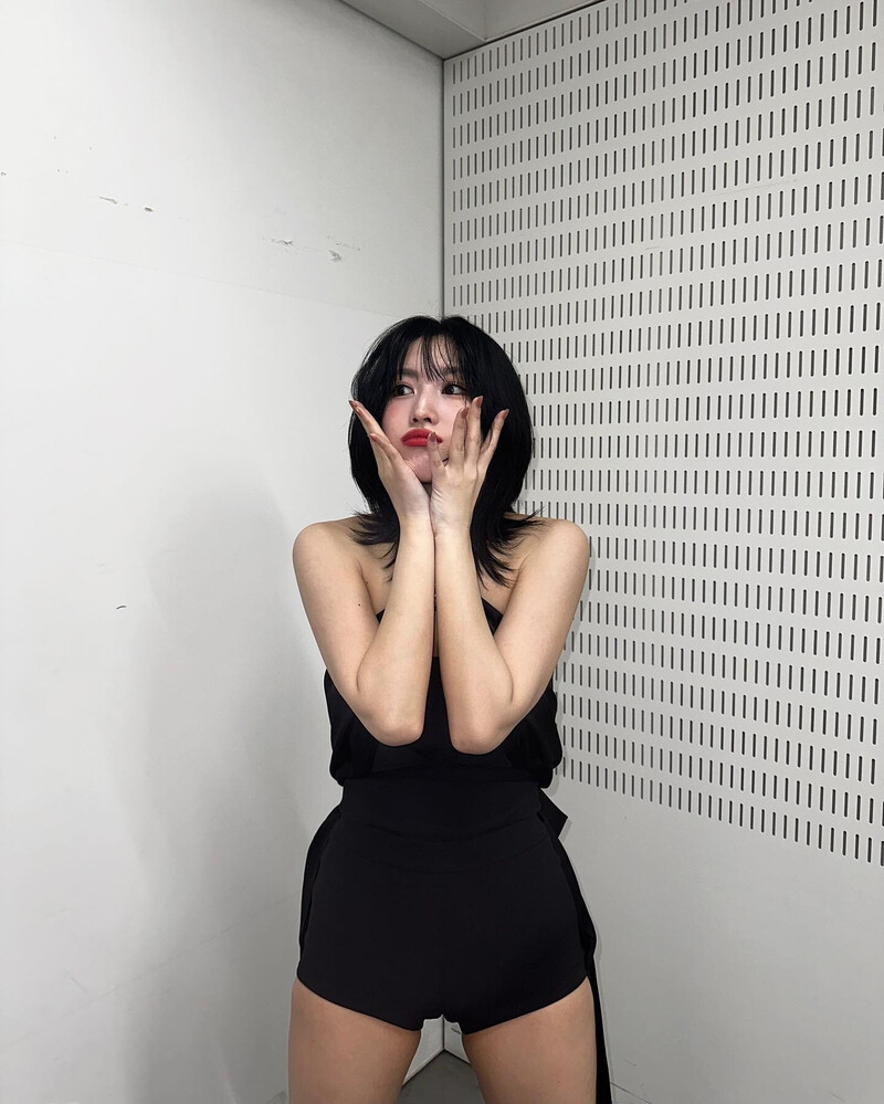 230722 Momo Instagram Update documents 6