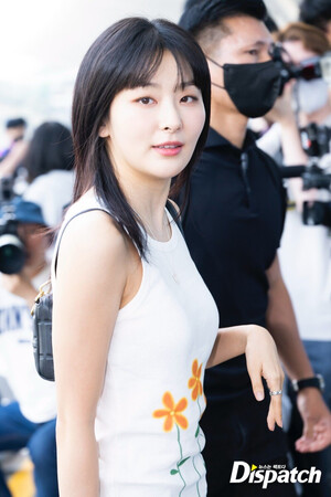 230523 RED VELVET Seulgi at Incheon International Airport